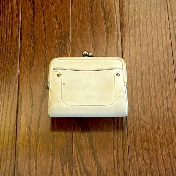 *ShopLINE* Coach Wallet - Picture 4 of 6